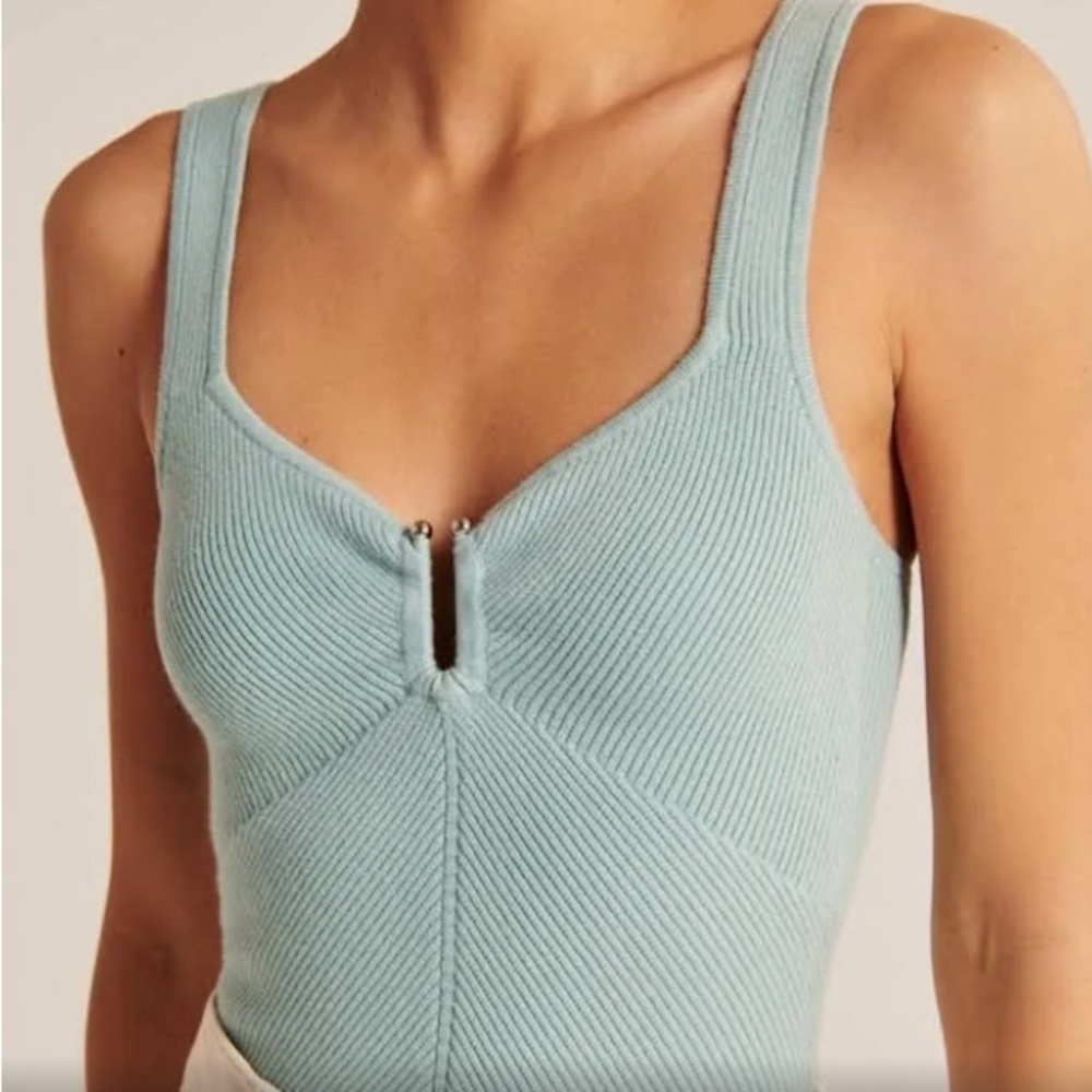 NWOT Abercrombie & Fitch Bare Hardware Bodysuit - Picture 1 of 13